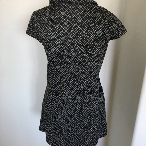 Papillon “That Girl” Tunic - Picture 4 of 7